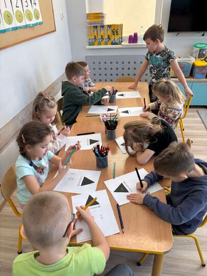 Grupa Motylki w magicznej podróży do Królestwa Rzeczownika