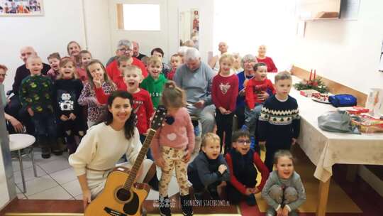 Biedronki z wizytą w Zakładzie Opieki Leczniczej w Bytowie